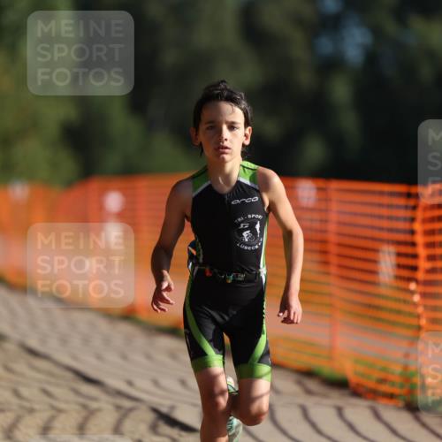 07.09.2025 - 19. Norderstedt Triathlon Michael Strokosch http://msf.ph/oto/8737903 07.09.2025 09:12:00 Laufen 44 meine-sportfotos.de