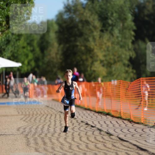 07.09.2025 - 19. Norderstedt Triathlon Michael Strokosch http://msf.ph/oto/8737940 07.09.2025 09:12:11 Laufen 12 meine-sportfotos.de