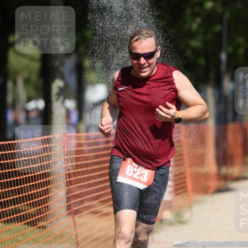 07.09.2025 - 19. Norderstedt Triathlon Michael Strokosch http://msf.ph/oto/8737947 07.09.2025 12:28:55 Laufen 155, 184, 267, 823, 1358 meine-sportfotos.de