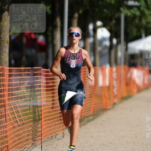 07.09.2025 - 19. Norderstedt Triathlon Michael Strokosch http://msf.ph/oto/8737949 07.09.2025 10:54:18 Laufen 657 meine-sportfotos.de