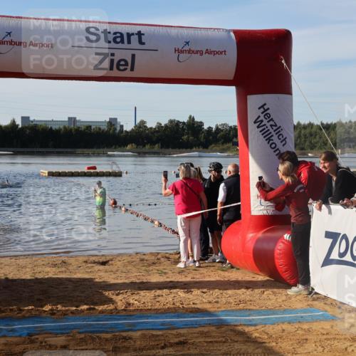 07.09.2025 - 19. Norderstedt Triathlon Luisa Fischer http://msf.ph/oto/8737986 07.09.2025 09:02:02 Schwimmen 1, 44, 46, 50 meine-sportfotos.de