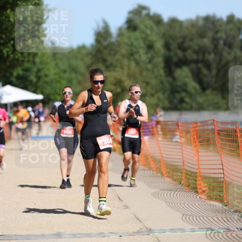 07.09.2025 - 19. Norderstedt Triathlon Michael Strokosch http://msf.ph/oto/8738001 07.09.2025 12:28:57 Laufen 155, 184, 267, 823, 1358 meine-sportfotos.de