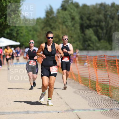 07.09.2025 - 19. Norderstedt Triathlon Michael Strokosch http://msf.ph/oto/8738010 07.09.2025 12:28:57 Laufen 155, 184, 267, 823, 1358 meine-sportfotos.de