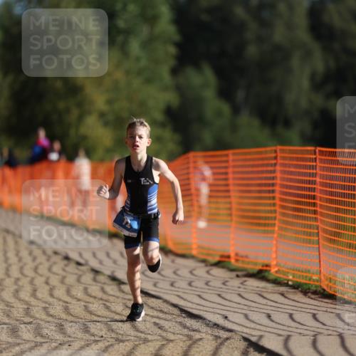 07.09.2025 - 19. Norderstedt Triathlon Michael Strokosch http://msf.ph/oto/8738015 07.09.2025 09:12:13 Laufen 12 meine-sportfotos.de