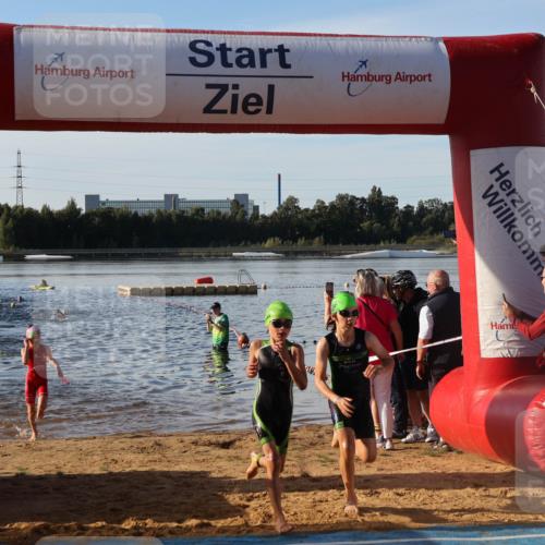 07.09.2025 - 19. Norderstedt Triathlon Luisa Fischer http://msf.ph/oto/8738023 07.09.2025 09:02:06 Schwimmen 1, 4, 44, 46, 50 meine-sportfotos.de