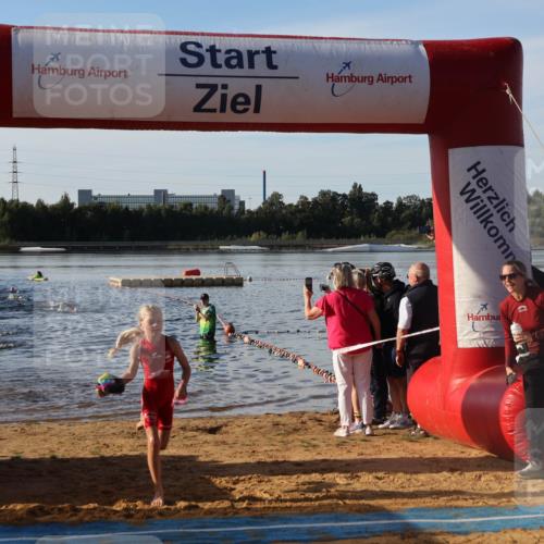 07.09.2025 - 19. Norderstedt Triathlon Luisa Fischer http://msf.ph/oto/8738057 07.09.2025 09:02:07 Schwimmen 1, 4, 44, 46, 50 meine-sportfotos.de