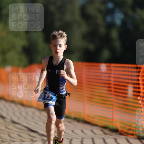 07.09.2025 - 19. Norderstedt Triathlon Michael Strokosch http://msf.ph/oto/8738087 07.09.2025 09:12:15 Laufen 12 meine-sportfotos.de