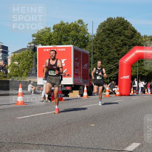 07.09.2025 - BARMER Alsterlauf Yannick Fuchs http://msf.ph/oto/8738089 07.09.2025 09:25:22 Laufen 4370 meine-sportfotos.de