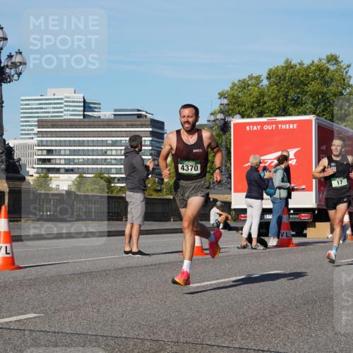 07.09.2025 - BARMER Alsterlauf Yannick Fuchs http://msf.ph/oto/8738133 07.09.2025 09:25:23 Laufen 4370, 17 meine-sportfotos.de