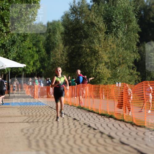 07.09.2025 - 19. Norderstedt Triathlon Michael Strokosch http://msf.ph/oto/8738145 07.09.2025 09:12:23 Laufen 4 meine-sportfotos.de