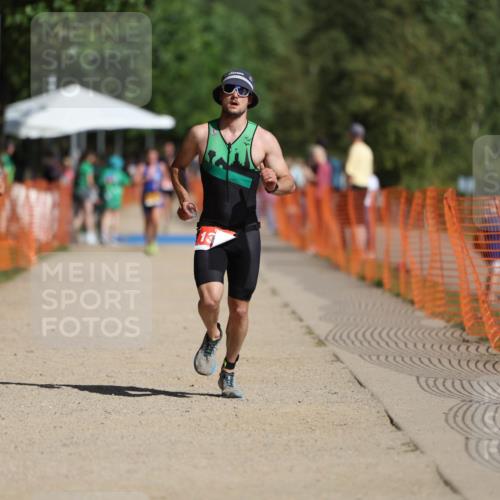 07.09.2025 - 19. Norderstedt Triathlon Michael Strokosch http://msf.ph/oto/8738169 07.09.2025 11:49:49 Laufen 770, 1160, 1184, 1383 meine-sportfotos.de