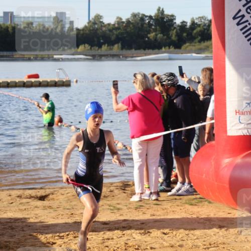 07.09.2025 - 19. Norderstedt Triathlon Luisa Fischer http://msf.ph/oto/8738172 07.09.2025 09:02:35 Schwimmen 14, 25, 32, 33, 49 meine-sportfotos.de