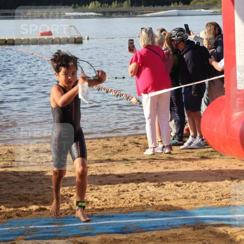 07.09.2025 - 19. Norderstedt Triathlon Luisa Fischer http://msf.ph/oto/8738201 07.09.2025 09:02:38 Schwimmen 3, 9, 14, 25, 32, 49 meine-sportfotos.de
