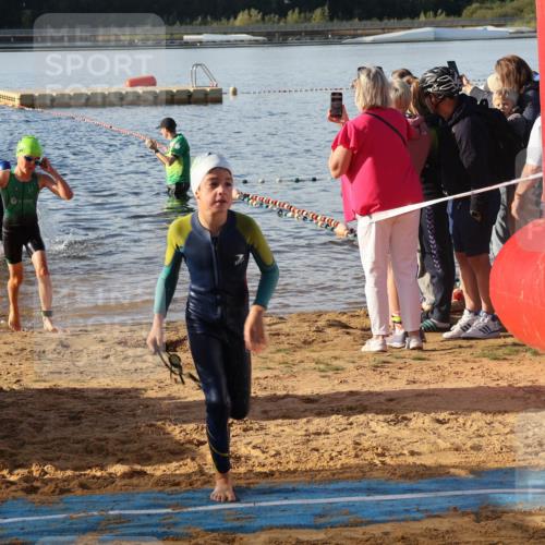 07.09.2025 - 19. Norderstedt Triathlon Luisa Fischer http://msf.ph/oto/8738218 07.09.2025 09:02:39 Schwimmen 3, 9, 12, 14, 25, 32, 49 meine-sportfotos.de