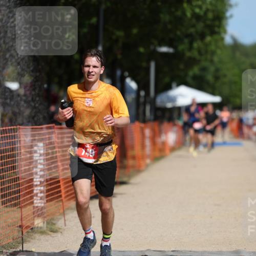 07.09.2025 - 19. Norderstedt Triathlon Michael Strokosch http://msf.ph/oto/8738268 07.09.2025 12:29:07 Laufen 149, 155 meine-sportfotos.de