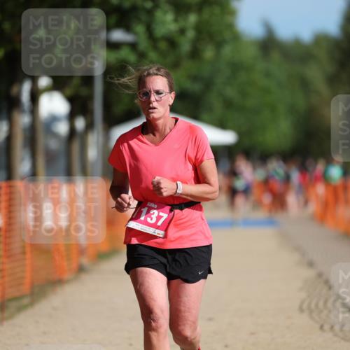 07.09.2025 - 19. Norderstedt Triathlon Michael Strokosch http://msf.ph/oto/8738301 07.09.2025 10:54:34 Laufen 1137, 1143 meine-sportfotos.de