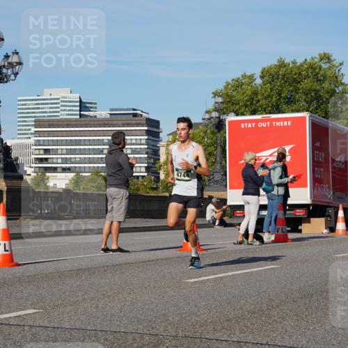 07.09.2025 - BARMER Alsterlauf Yannick Fuchs http://msf.ph/oto/8738302 07.09.2025 09:25:33 Laufen 4744 meine-sportfotos.de