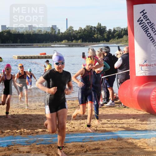07.09.2025 - 19. Norderstedt Triathlon Luisa Fischer http://msf.ph/oto/8738308 07.09.2025 09:02:56 Schwimmen 9, 11, 12, 15, 16, 17, 23, 31, 41, 51 meine-sportfotos.de