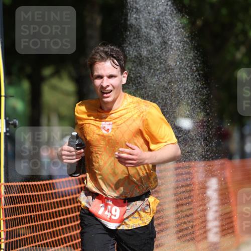 07.09.2025 - 19. Norderstedt Triathlon Michael Strokosch http://msf.ph/oto/8738320 07.09.2025 12:29:08 Laufen 149 meine-sportfotos.de