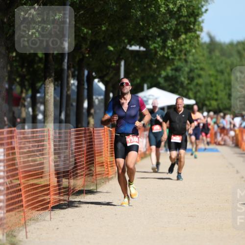07.09.2025 - 19. Norderstedt Triathlon Michael Strokosch http://msf.ph/oto/8738363 07.09.2025 12:29:14 Laufen 835, 1217, 1306, 1379 meine-sportfotos.de