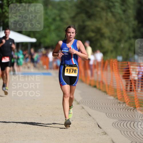 07.09.2025 - 19. Norderstedt Triathlon Michael Strokosch http://msf.ph/oto/8738392 07.09.2025 11:50:01 Laufen 1178, 1323 meine-sportfotos.de