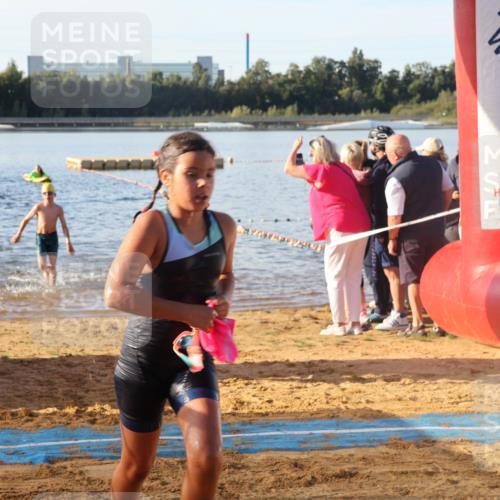 07.09.2025 - 19. Norderstedt Triathlon Luisa Fischer http://msf.ph/oto/8738409 07.09.2025 09:03:04 Schwimmen 6, 11, 15, 16, 17, 23, 26, 31, 41, 45, 51, 52, 55 meine-sportfotos.de