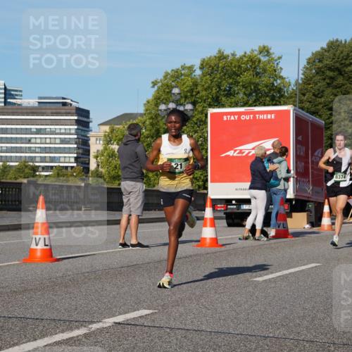 07.09.2025 - BARMER Alsterlauf Yannick Fuchs http://msf.ph/oto/8738414 07.09.2025 09:25:41 Laufen 21, 8374 meine-sportfotos.de