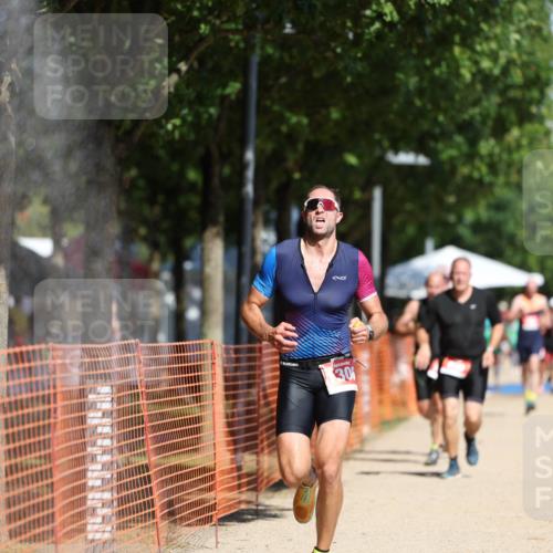 07.09.2025 - 19. Norderstedt Triathlon Michael Strokosch http://msf.ph/oto/8738444 07.09.2025 12:29:16 Laufen 818, 835, 1217, 1306, 1379 meine-sportfotos.de