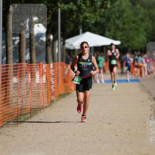 07.09.2025 - 19. Norderstedt Triathlon Michael Strokosch http://msf.ph/oto/8738456 07.09.2025 10:54:38 Laufen 99, 1137 meine-sportfotos.de