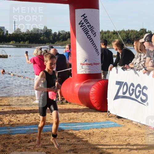 07.09.2025 - 19. Norderstedt Triathlon Luisa Fischer http://msf.ph/oto/8738463 07.09.2025 09:03:09 Schwimmen 6, 11, 15, 26, 30, 31, 41, 45, 51, 52, 55 meine-sportfotos.de