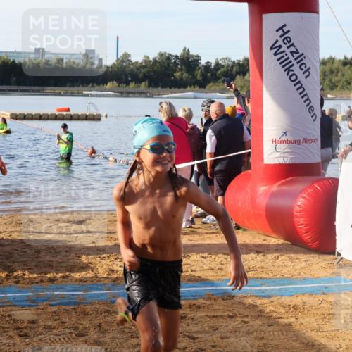 07.09.2025 - 19. Norderstedt Triathlon Luisa Fischer http://msf.ph/oto/8738518 07.09.2025 09:03:21 Schwimmen 21, 26, 29, 30, 39 meine-sportfotos.de