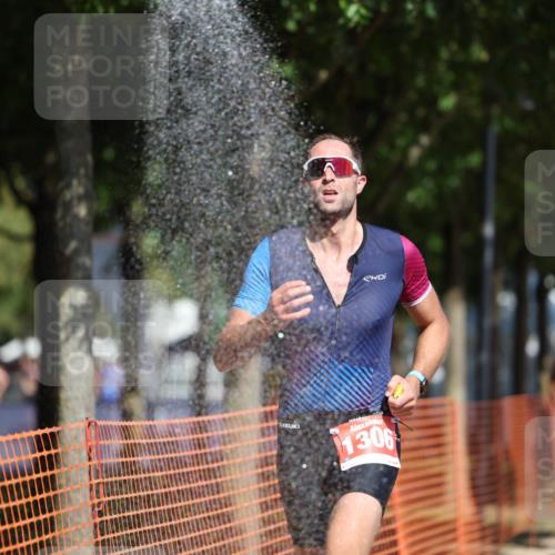 07.09.2025 - 19. Norderstedt Triathlon Michael Strokosch http://msf.ph/oto/8738531 07.09.2025 12:29:18 Laufen 818, 835, 1217, 1306, 1379 meine-sportfotos.de