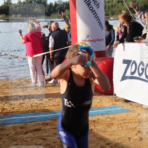 07.09.2025 - 19. Norderstedt Triathlon Luisa Fischer http://msf.ph/oto/8738544 07.09.2025 09:03:24 Schwimmen 21, 29, 36, 39, 40, 47 meine-sportfotos.de