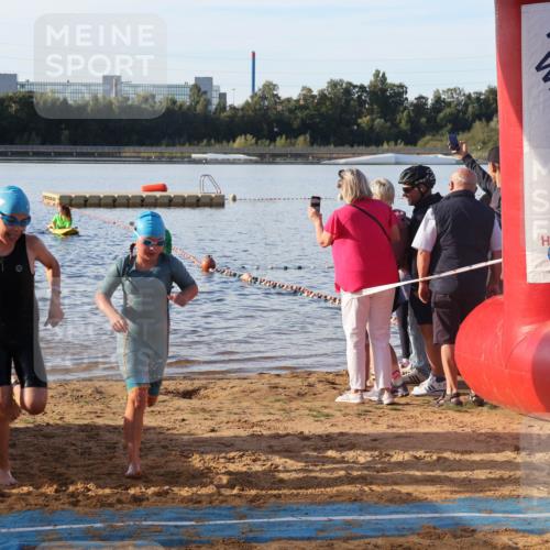 07.09.2025 - 19. Norderstedt Triathlon Luisa Fischer http://msf.ph/oto/8738570 07.09.2025 09:03:28 Schwimmen 7, 21, 29, 36, 39, 40, 47 meine-sportfotos.de