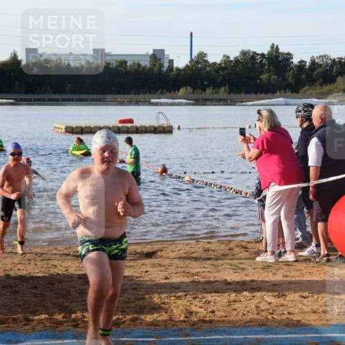 07.09.2025 - 19. Norderstedt Triathlon Luisa Fischer http://msf.ph/oto/8738638 07.09.2025 09:03:37 Schwimmen 2, 7, 19, 34, 36, 38, 39, 40, 47 meine-sportfotos.de