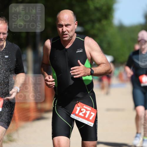07.09.2025 - 19. Norderstedt Triathlon Michael Strokosch http://msf.ph/oto/8738712 07.09.2025 12:29:23 Laufen 756, 818, 835, 1217 meine-sportfotos.de