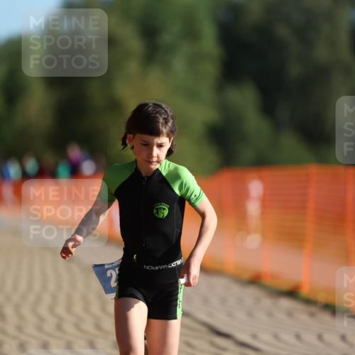 07.09.2025 - 19. Norderstedt Triathlon Michael Strokosch http://msf.ph/oto/8738735 07.09.2025 09:12:57 Laufen 25, 54 meine-sportfotos.de