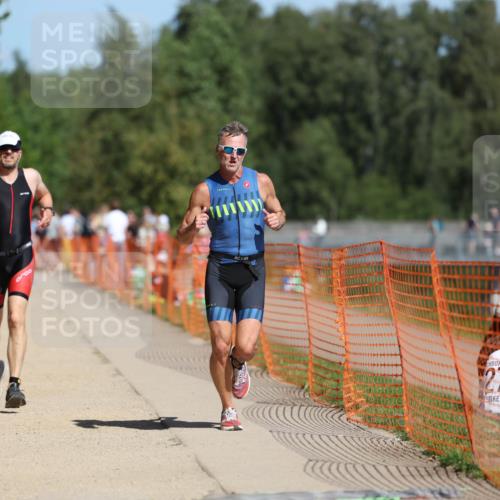 07.09.2025 - 19. Norderstedt Triathlon Michael Strokosch http://msf.ph/oto/8738876 07.09.2025 12:29:30 Laufen 186, 756, 791, 802, 1350 meine-sportfotos.de