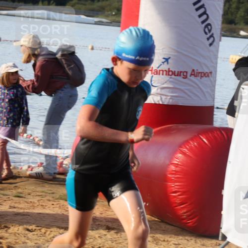 07.09.2025 - 19. Norderstedt Triathlon Luisa Fischer http://msf.ph/oto/8738897 07.09.2025 09:04:14 Schwimmen 22, 24, 43 meine-sportfotos.de
