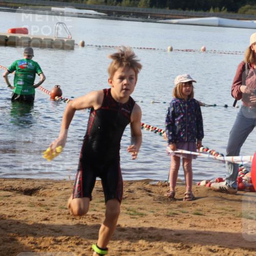 07.09.2025 - 19. Norderstedt Triathlon Luisa Fischer http://msf.ph/oto/8738909 07.09.2025 09:04:16 Schwimmen 22, 24, 43 meine-sportfotos.de