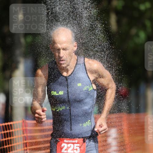 07.09.2025 - 19. Norderstedt Triathlon Michael Strokosch http://msf.ph/oto/8739003 07.09.2025 11:50:42 Laufen 225, 1185, 1335 meine-sportfotos.de