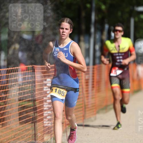 07.09.2025 - 19. Norderstedt Triathlon Michael Strokosch http://msf.ph/oto/8739049 07.09.2025 11:50:44 Laufen 225, 1185, 1335 meine-sportfotos.de