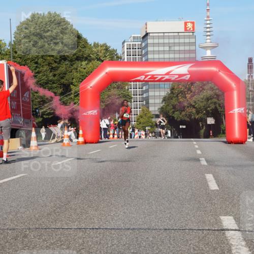 07.09.2025 - BARMER Alsterlauf Yannick Fuchs http://msf.ph/oto/8739110 07.09.2025 09:26:01 Laufen  meine-sportfotos.de