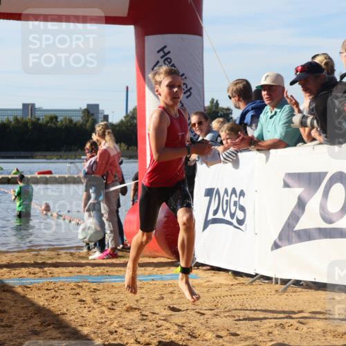 07.09.2025 - 19. Norderstedt Triathlon Luisa Fischer http://msf.ph/oto/8739167 07.09.2025 09:28:43 Schwimmen 583 meine-sportfotos.de