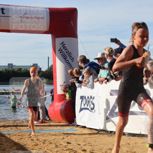 07.09.2025 - 19. Norderstedt Triathlon Luisa Fischer http://msf.ph/oto/8739253 07.09.2025 09:29:12 Schwimmen 586, 594, 600 meine-sportfotos.de