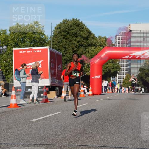 07.09.2025 - BARMER Alsterlauf Yannick Fuchs http://msf.ph/oto/8739269 07.09.2025 09:26:03 Laufen  meine-sportfotos.de