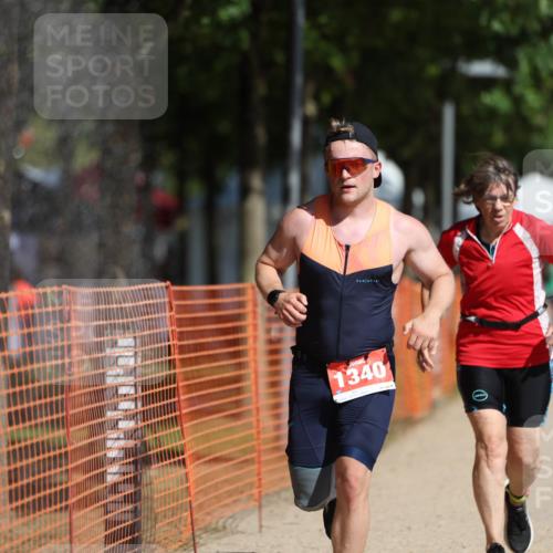 07.09.2025 - 19. Norderstedt Triathlon Michael Strokosch http://msf.ph/oto/8739271 07.09.2025 11:50:56 Laufen 787, 1229, 1340 meine-sportfotos.de