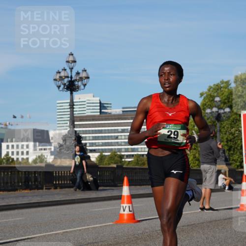 07.09.2025 - BARMER Alsterlauf Yannick Fuchs http://msf.ph/oto/8739412 07.09.2025 09:26:05 Laufen 36, 29 meine-sportfotos.de