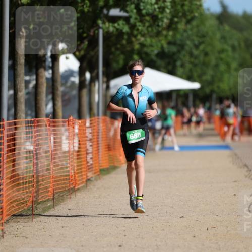 07.09.2025 - 19. Norderstedt Triathlon Michael Strokosch http://msf.ph/oto/8739474 07.09.2025 10:55:06 Laufen 685 meine-sportfotos.de