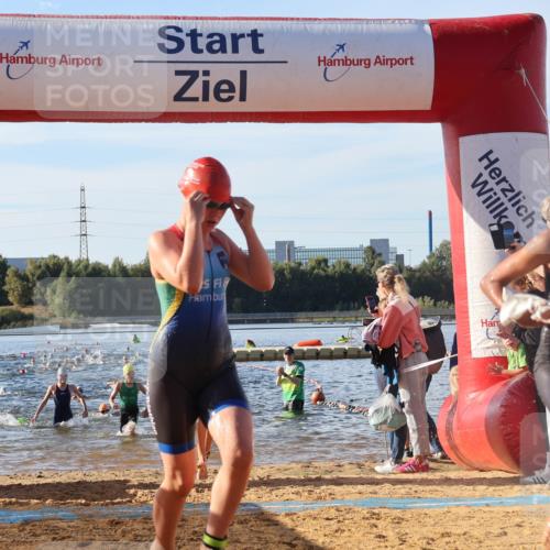 07.09.2025 - 19. Norderstedt Triathlon Luisa Fischer http://msf.ph/oto/8739508 07.09.2025 09:29:31 Schwimmen 554, 562, 563, 567, 570, 587, 588, 591, 604, 606, 613 meine-sportfotos.de